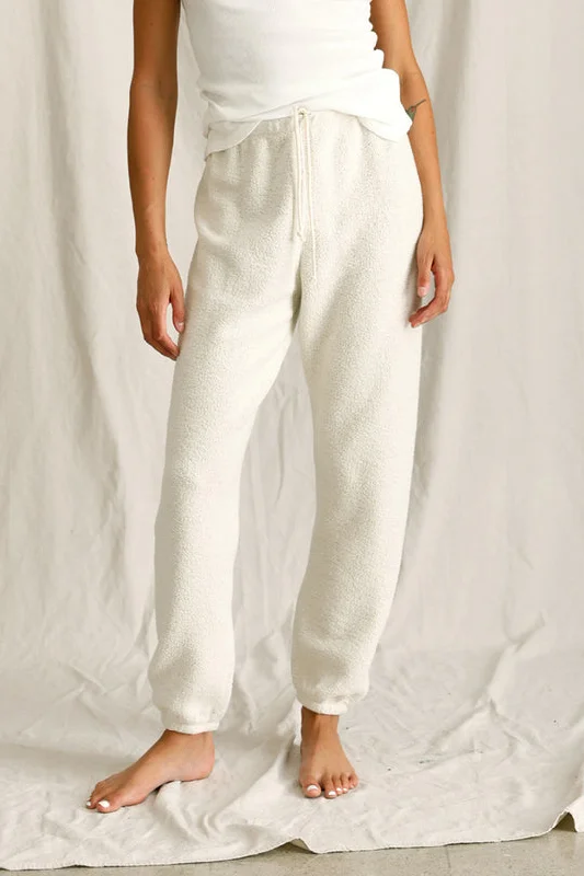 Smart Comfort perfectwhitetee Fleetwood Inside Out Jogger in Heather Grey